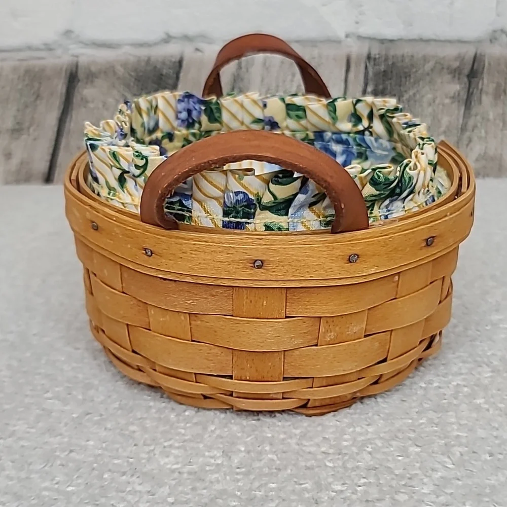 Longaberger Vintage 1999 Classic Button Basket 15407 with Liner & Insert